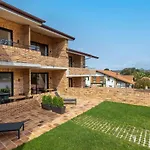Alma Marina Apartment *